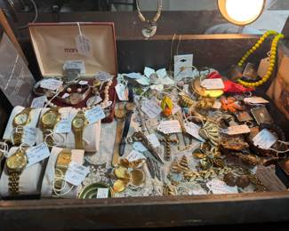 Vintage ladies watches, vintage jewelry