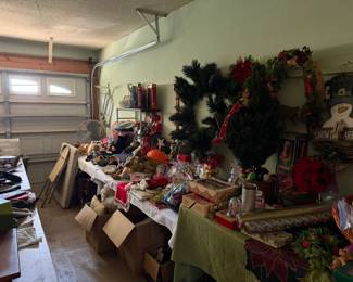 Lots of vintage Christmas and seasonal decorations