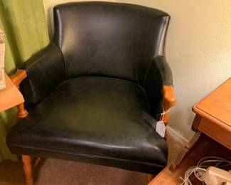 Vintage Mid-Century Leatherette arm chair