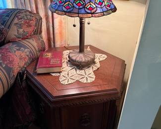 Vintage 6 sided accent table with storage, Tiffany style lamp