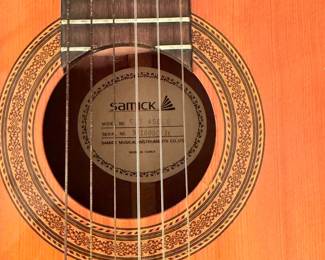 The label inside the guitar