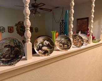 Six Wildlife 3D collector plates