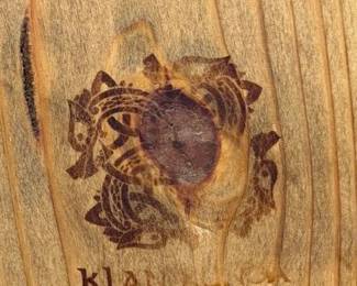 “Klan Rúnda Handcrafted Viking Chair — Earlier Maker-Mark Branding (now Clan Rúnda)”