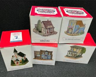 Liberty Falls Christmas Village