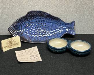 Lot # : 179 - Evans Studio Fish Dish and Condiment Dish