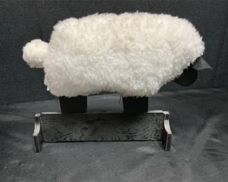 Lot # : 27 - Black and White Sheep Decoration