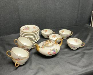 Lot # : 25 - Limoges France Tea Set