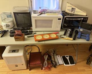 Humidfier, Shredder, Microwave, Toaster Oven, Dehumidifier, Foot Stool, Scales and More