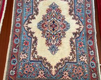 2'2" X 3' Kerman Rug