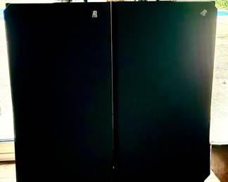 Acoustic Research (AR) Floor Standing Speakers
