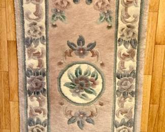 2' X 4' Rug
