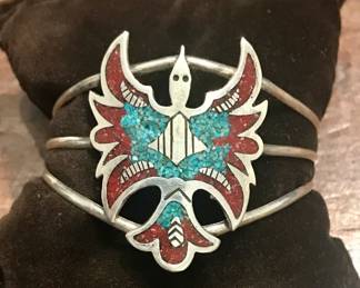 There is much more Native American jewelry than pictured.