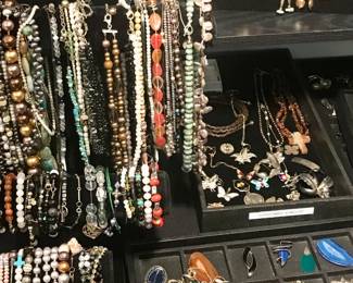 sterling jewelry priced 25 dollars