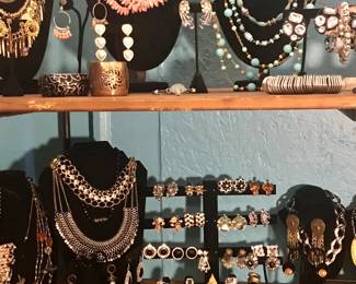 vintage costume jewelry