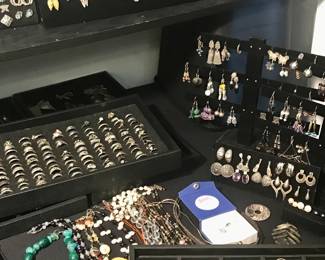 sterling jewelry priced 25 dollars