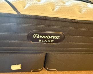 California King Serta Beautyrest Black