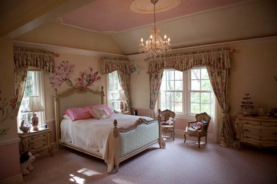 Tanas Bedroom