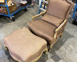 seat w ottoman