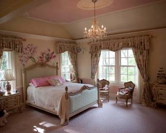 Tanas Bedroom