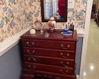 Vintage style silver chest