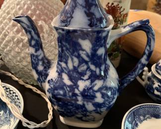 Blue Willow items