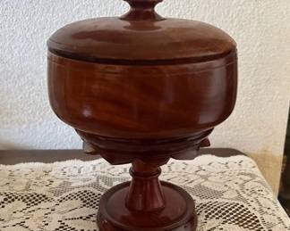 SAT054 - Handcrafted Wooden Lidded Trinket Box