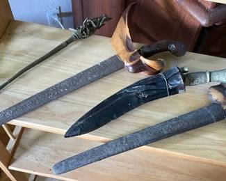 SAT371 - Exotic Blades & Weaponry