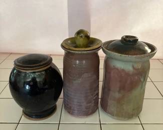SAT144 - Pottery Storage Containers