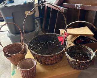 SAT498 - Wicker Baskets