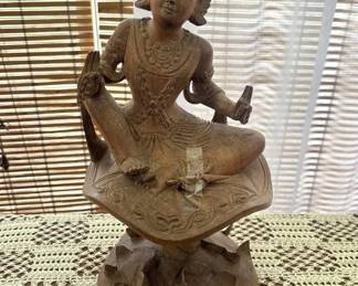 SAT021 - wooden statue of diety