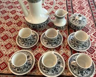 SAT068 - Handmade And Painted Tea Cup Set