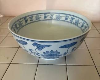SAT137 - Floral Designed Porcelain Bowl