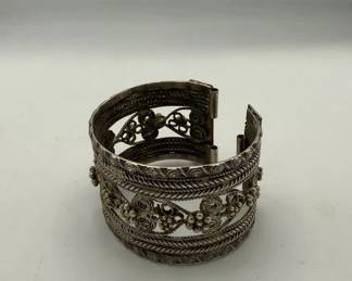 SAT552 - Silver Bracelet