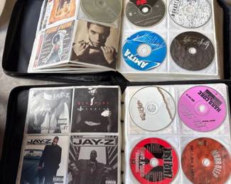 SAT514 - CD Folder With CDs
