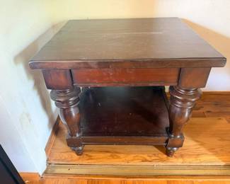 SAT543 - Rich Wooden Coffee Table