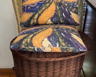 SAT391 - Jumbo Wicker Hamper & Decorative Pillows