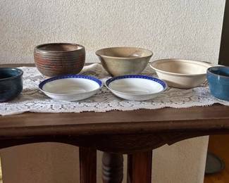 SAT158 - Mixed Vintage & Artisan Ceramic Bowl Lot (7 Pieces)