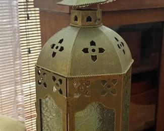 SAT024 - PartyLite Tranquil Light Lantern.