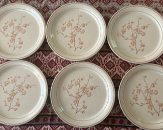 SAT287 - Floral Design Ceramic Plates