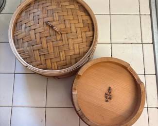 SAT290 - Bamboo Steamer & Wooden Rice Bucket