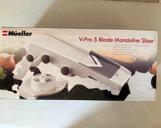 SAT218 - Mueller V-Pro 5 Blade Mandoline Slicer