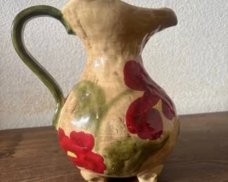 SAT141 - Vintage Giftcraft Oasis Red Poppy Ceramic Footed Pitcher / Flower Vase