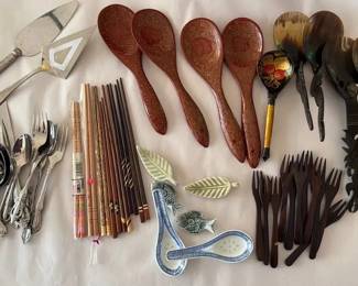 SAT108 - Unique Utensil Lot