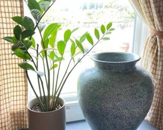 SAT476 - Large Blue Floor Vase & ZZ Houseplant