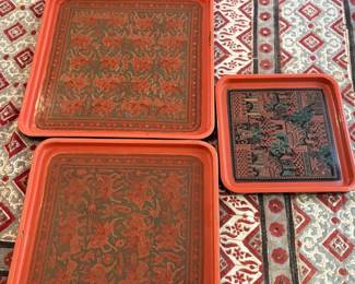 SAT052 - Set Of Three Lacquerware Hand Painted Trays