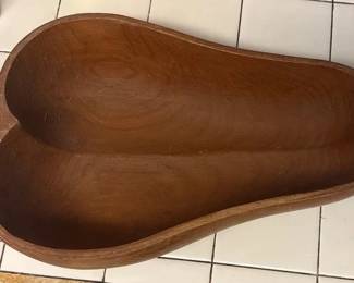 SAT206 - Wooden Pear Fruit Bowl