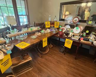 Assorted collectible glass, beautiful THOMABeautiful collectible glass, large THOMASVILLE hard rock maple dining room set includes six chairs and hutch.
