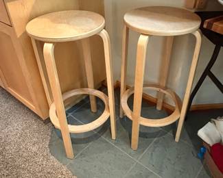 Crate & Barrel