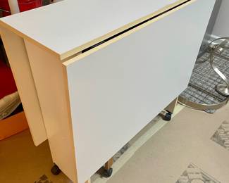 Drop side craft table