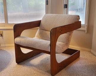 Lou Hodges / California Design Group cantilevered lounge chair